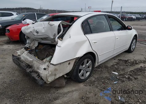 2003 Nissan Altima 2.5 S z USA, uszkodzony, nr VIN 1N4AL11D83C142656